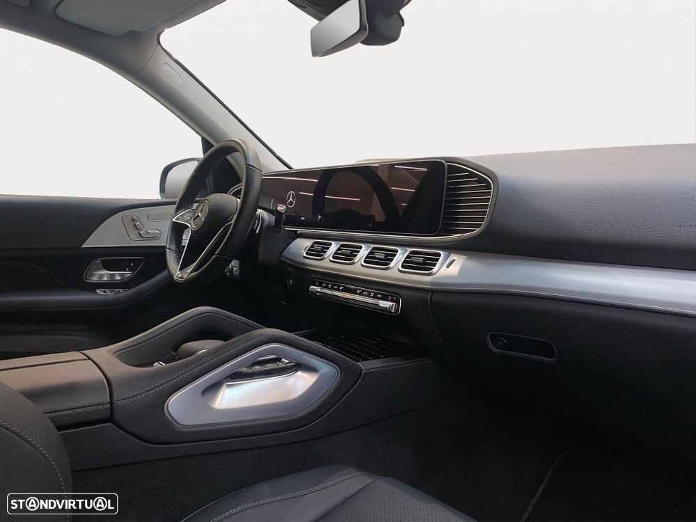 Mercedes-Benz GLE 300 d 4Matic - 10