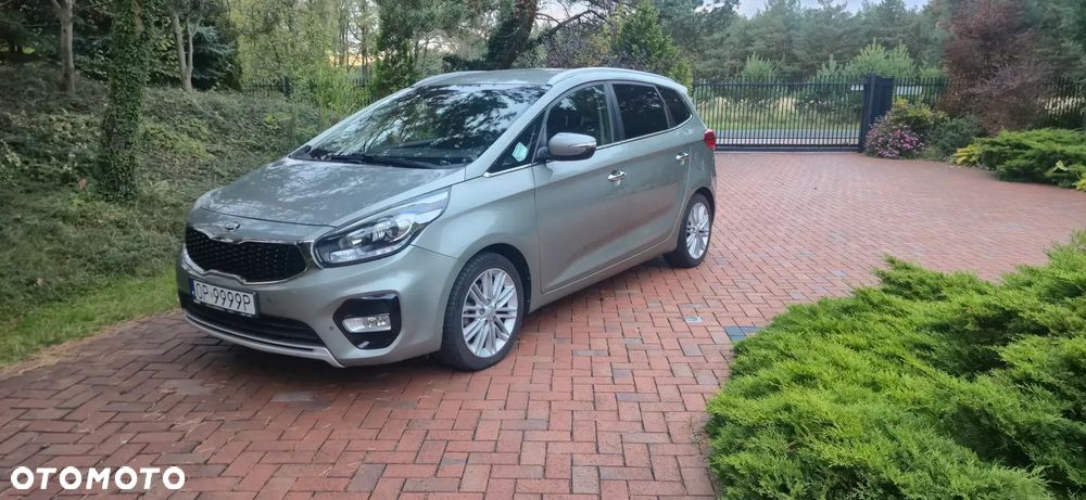Kia Carens 1.7 CRDi M 7os EU6 - 1