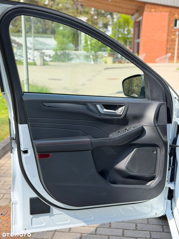 Ford Kuga 2.0 EcoBlue Hybrid ST-LINE - 21