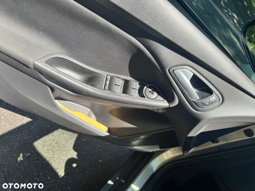 Ford Focus 1.0 EcoBoost 99g Titanium - 18