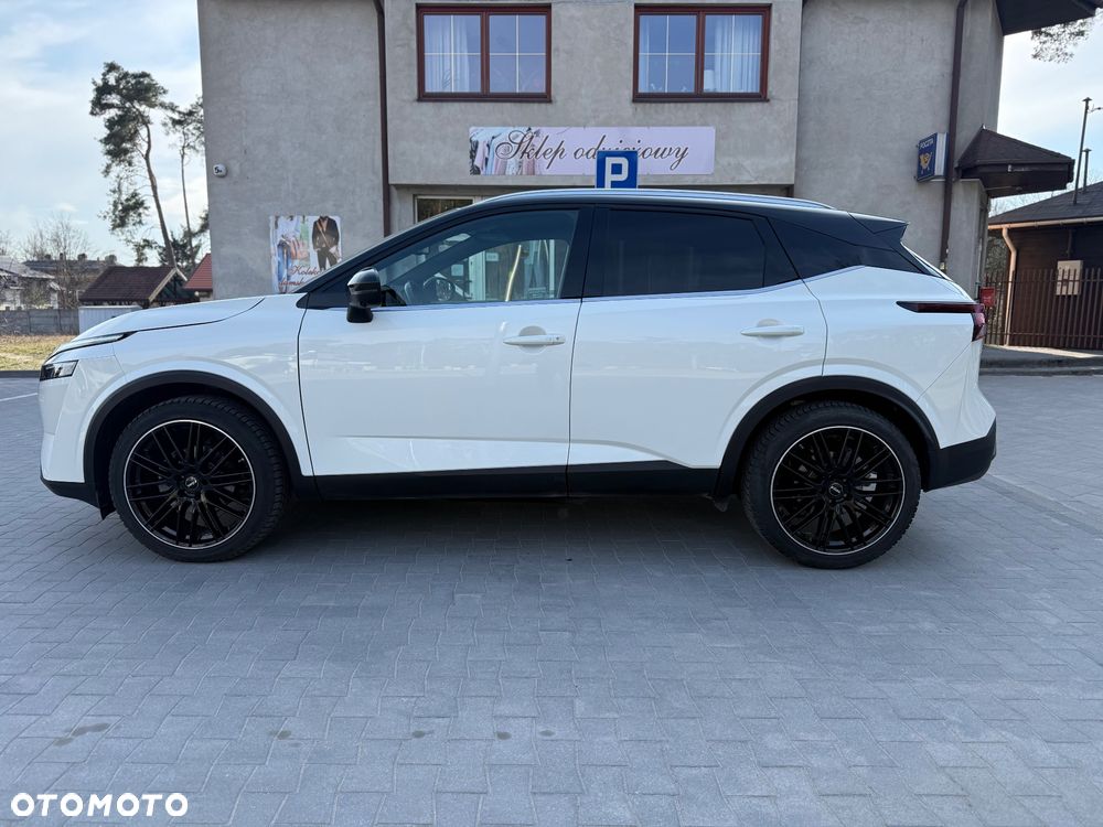 Nissan Qashqai 1.3 DIG-T MHEV 4x4 Tekna+ Xtronic - 3