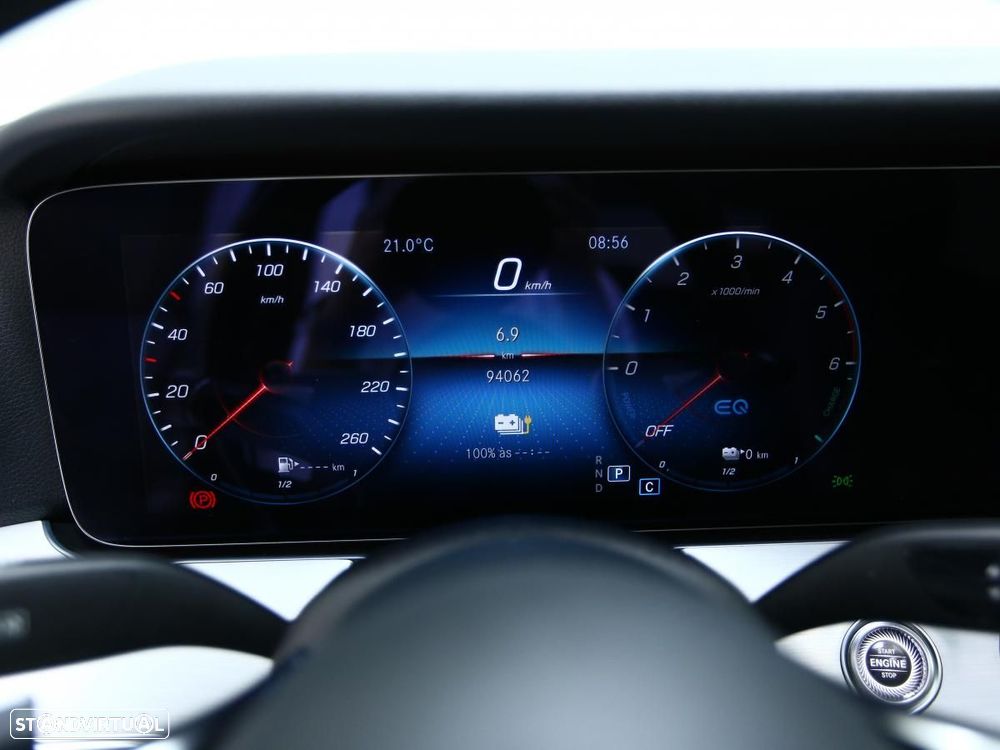 Mercedes-Benz E 300 de Avantgarde 4Matic - 24