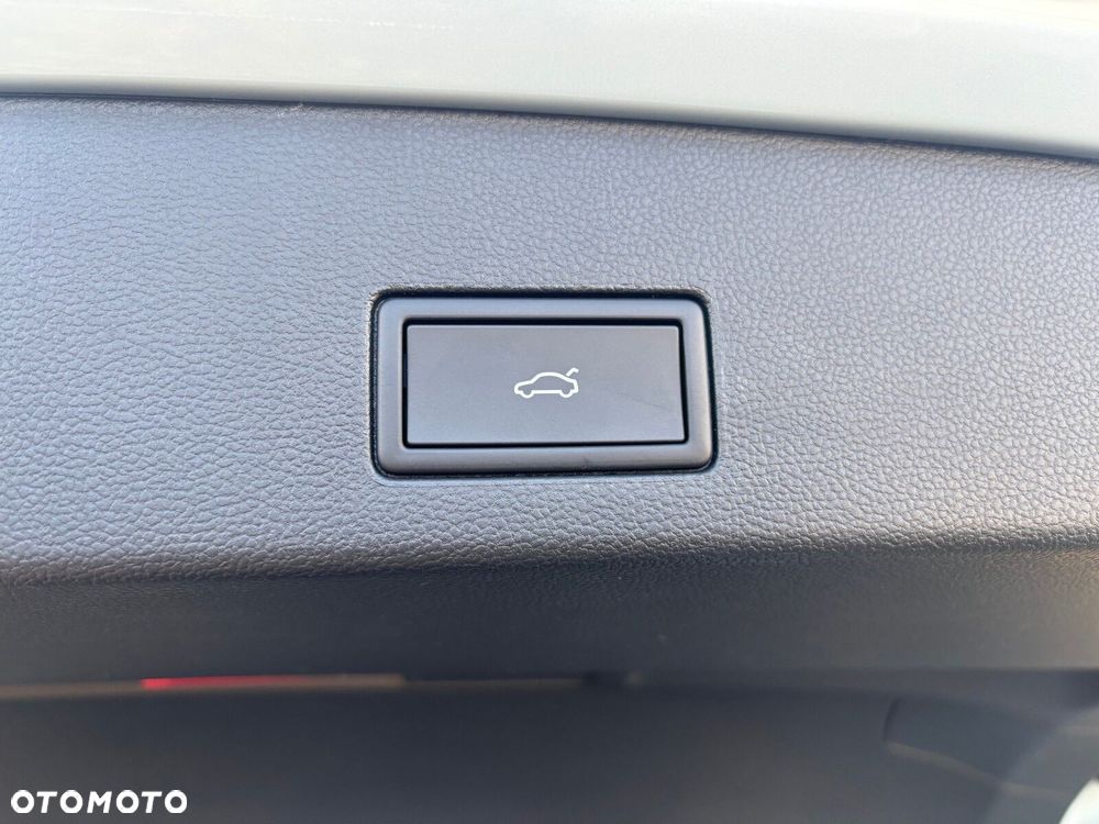 Volkswagen Golf Variant - 18