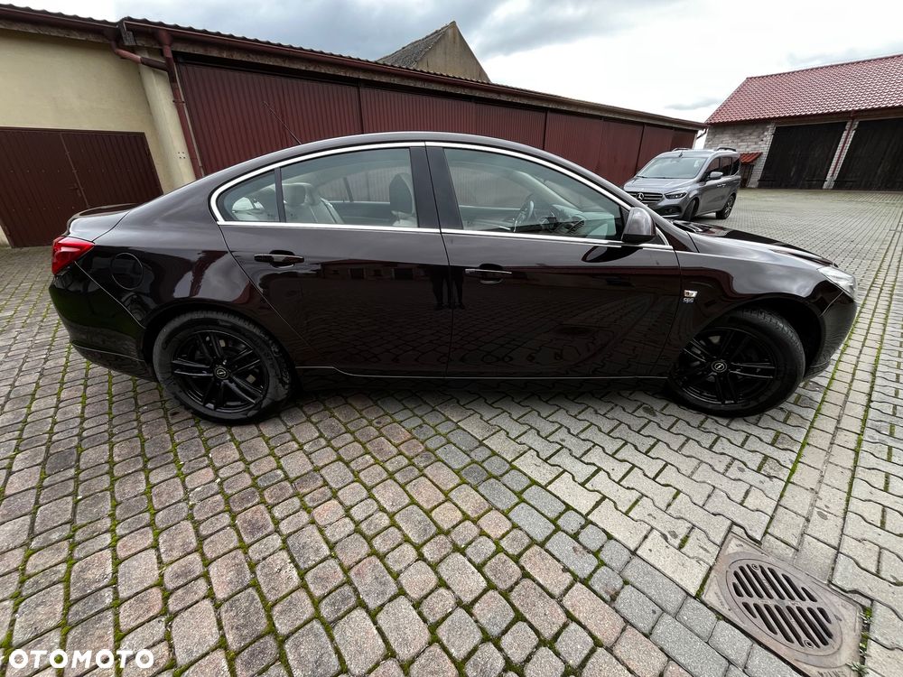 Opel Insignia 1.8 - 3