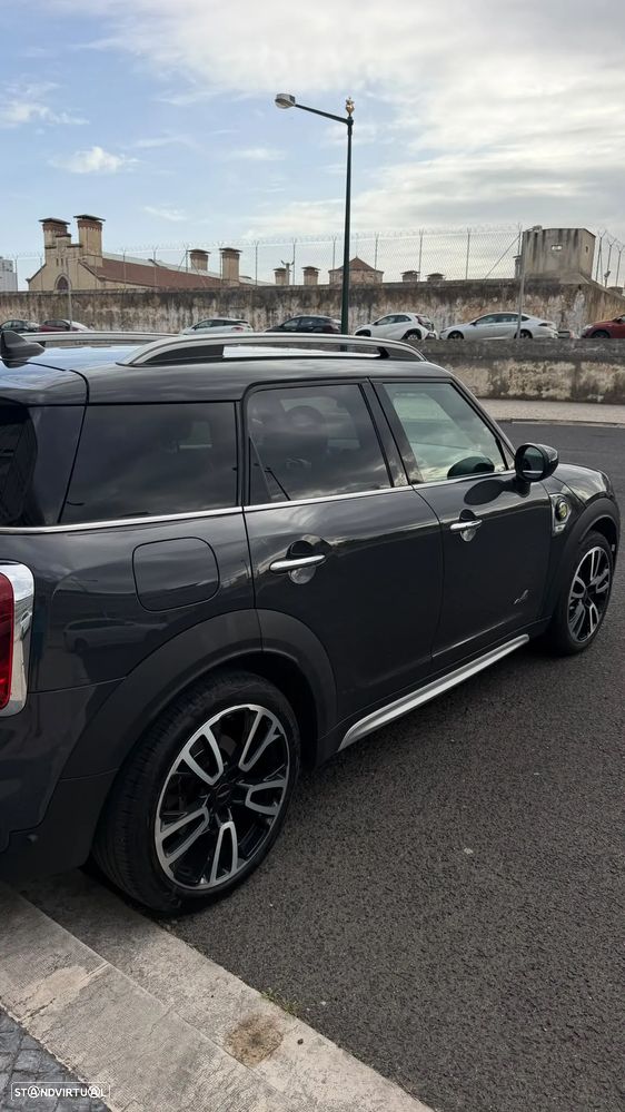 MINI Countryman - 18