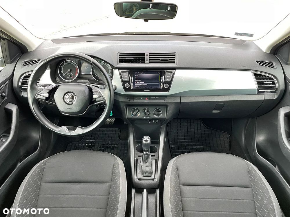 Skoda Fabia 1.0 TSI Ambition DSG - 6