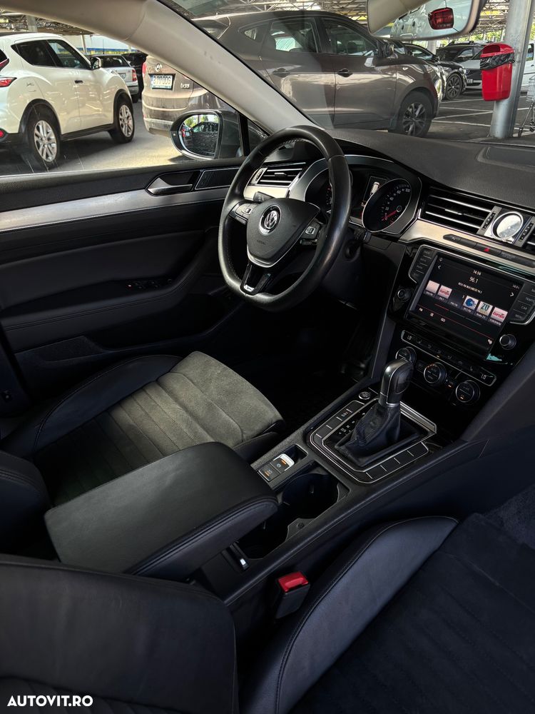 Volkswagen Passat 1.6 TDI SCR DSG Business - 23