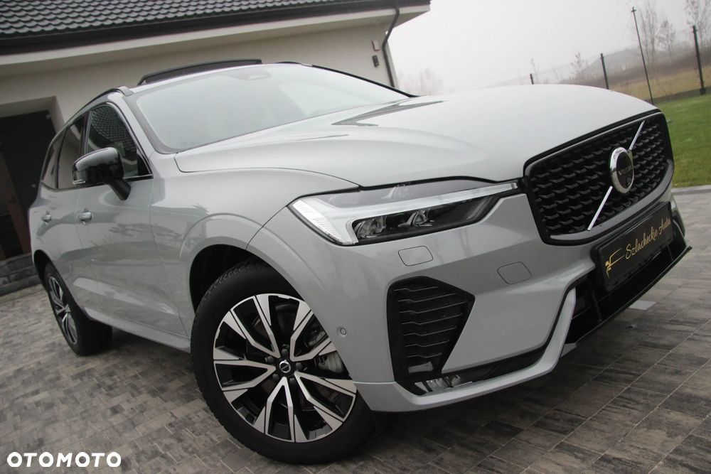 Volvo XC 60 B4 D Plus Dark - 1