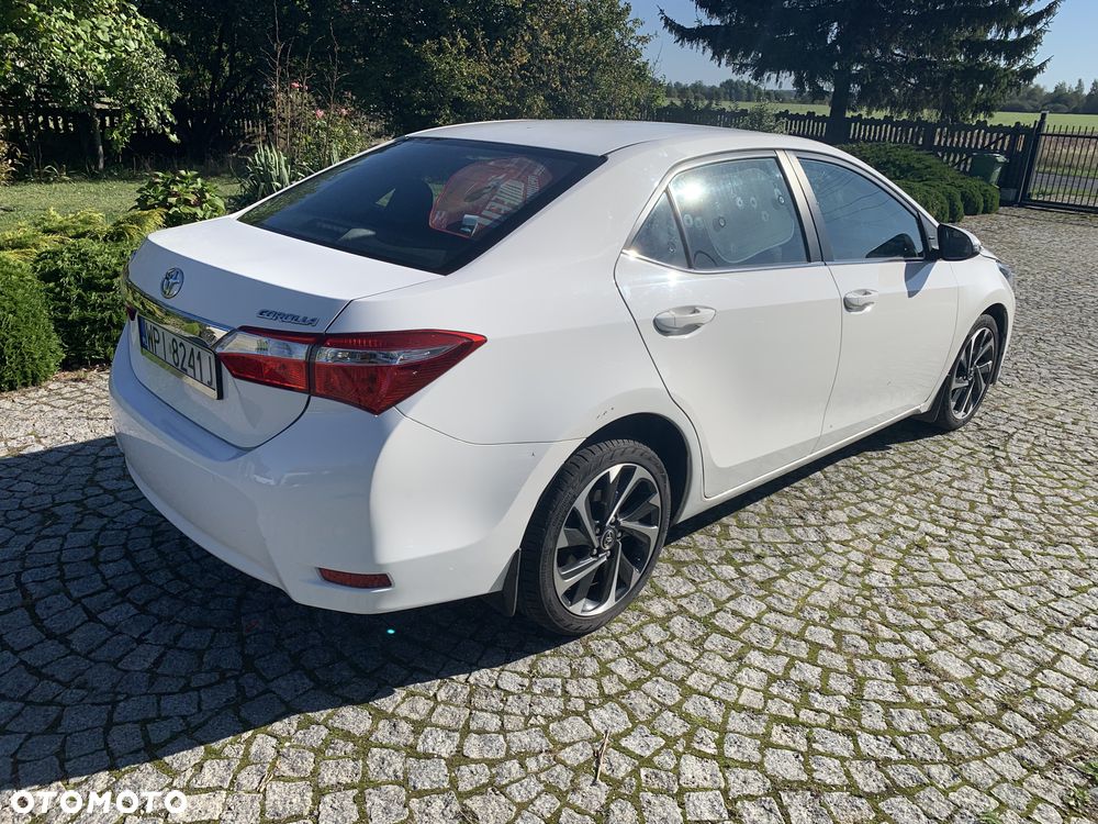 Toyota Corolla 1.4 D-4D Premium - 6