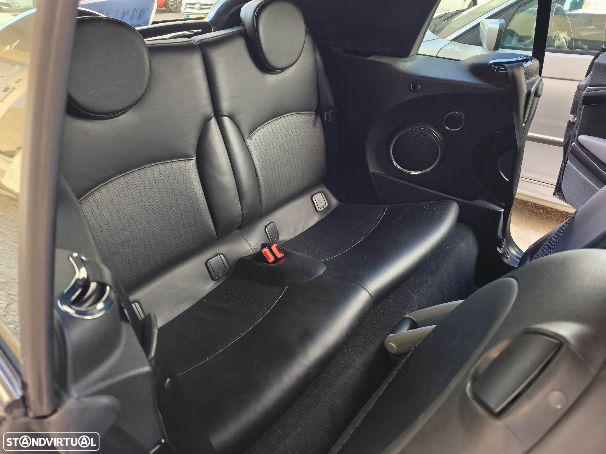 MINI Cabrio Cooper S - 12