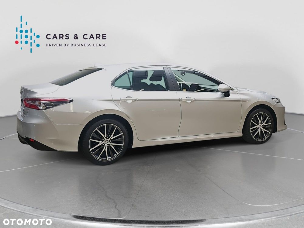 Toyota Camry 2.5 Hybrid Prestige CVT - 23