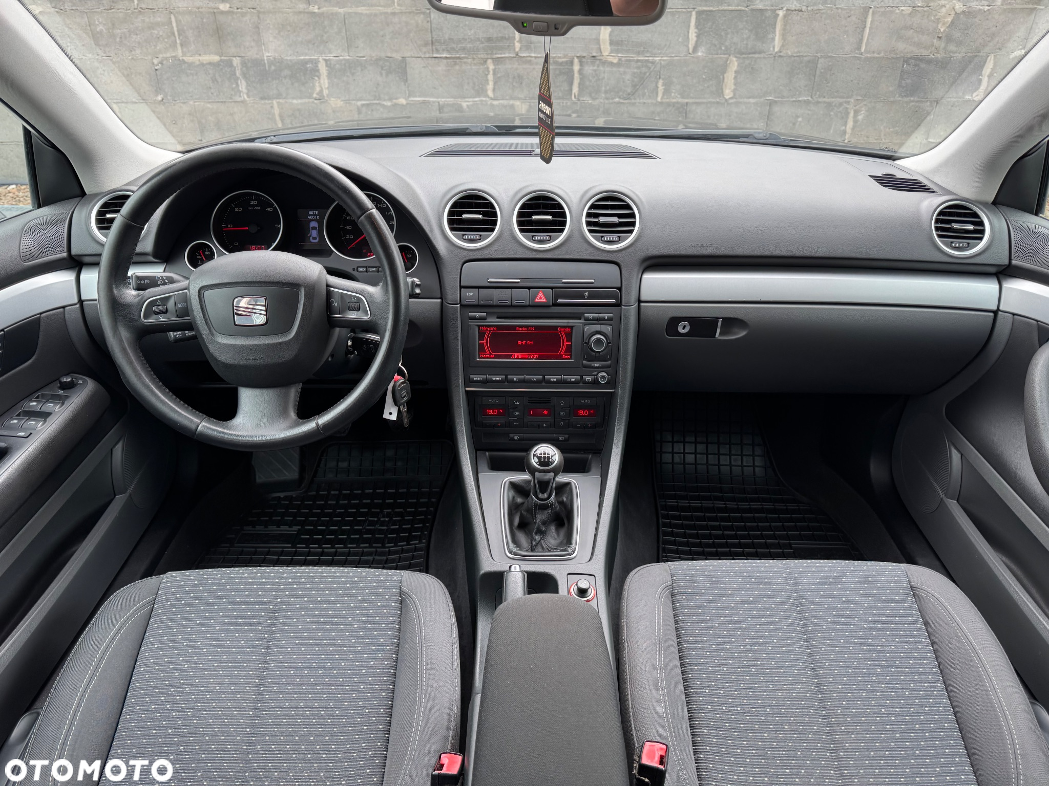 Seat Exeo - 21