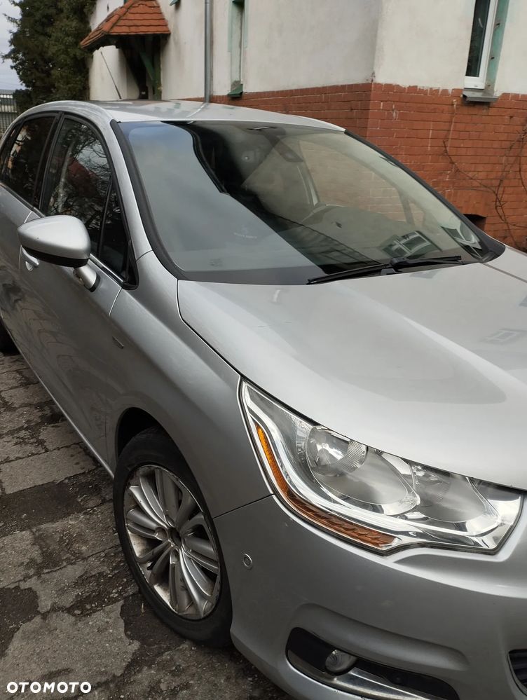 Citroën C4 1.6 HDi Exclusive - 5