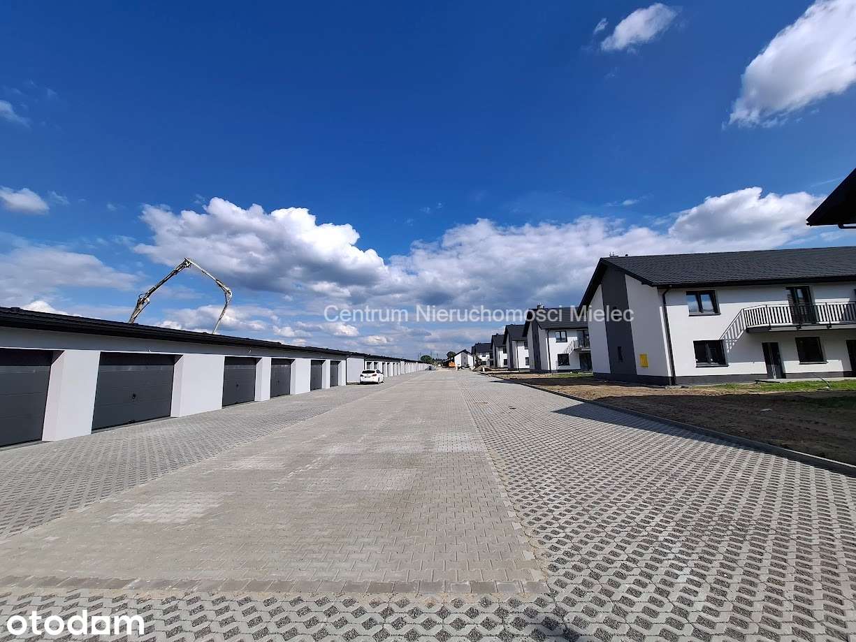 Okazja - Garaż 21,70 m² wolnostojący Mielec ul Traugutta - Sielska