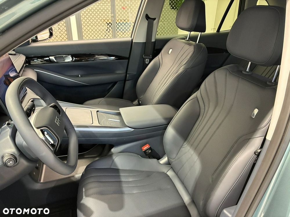 Geely EX5 - 10