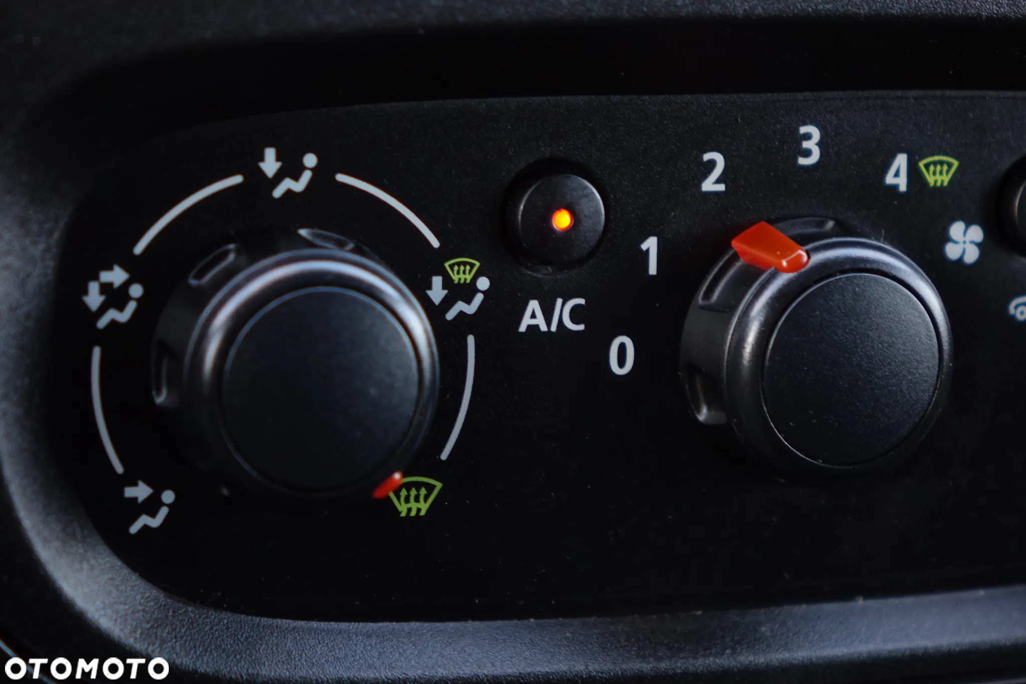 Opel Vivaro brygadówka LONG L2H1 + bagażnik dachowy - 18
