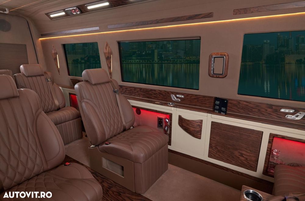 Mercedes-Benz Sprinter 906.235 7GTronic - 22