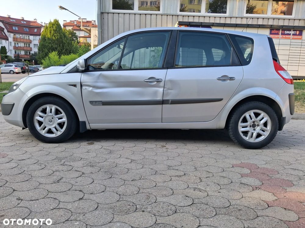 Renault Scenic 1.9 dCi Confort Expression - 39