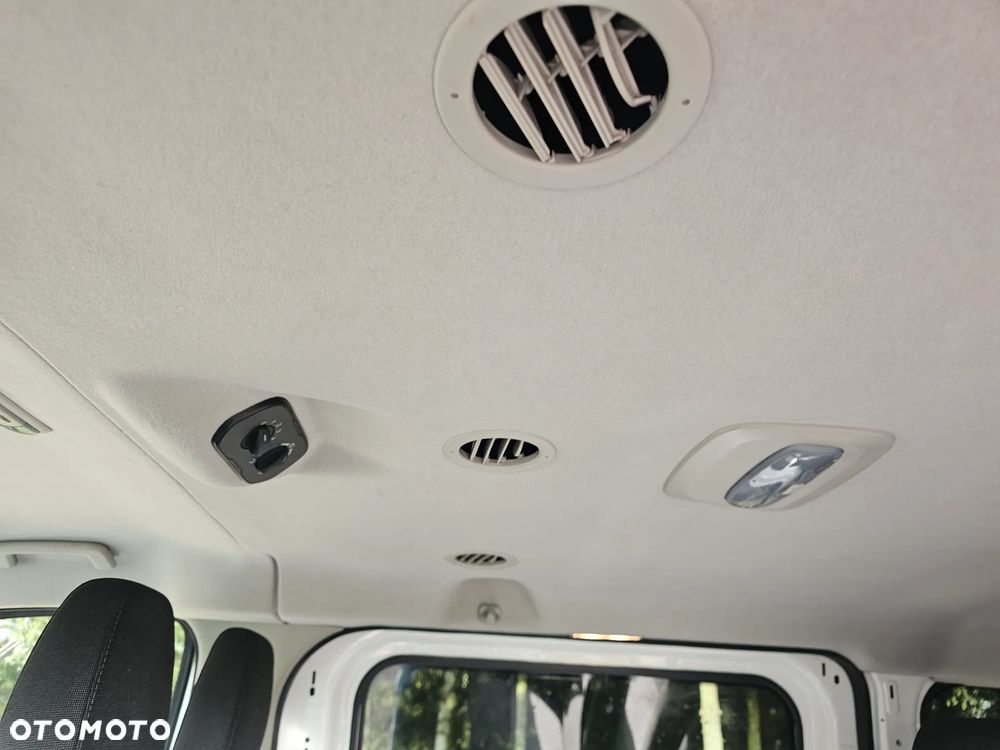 Ford Transit - 16