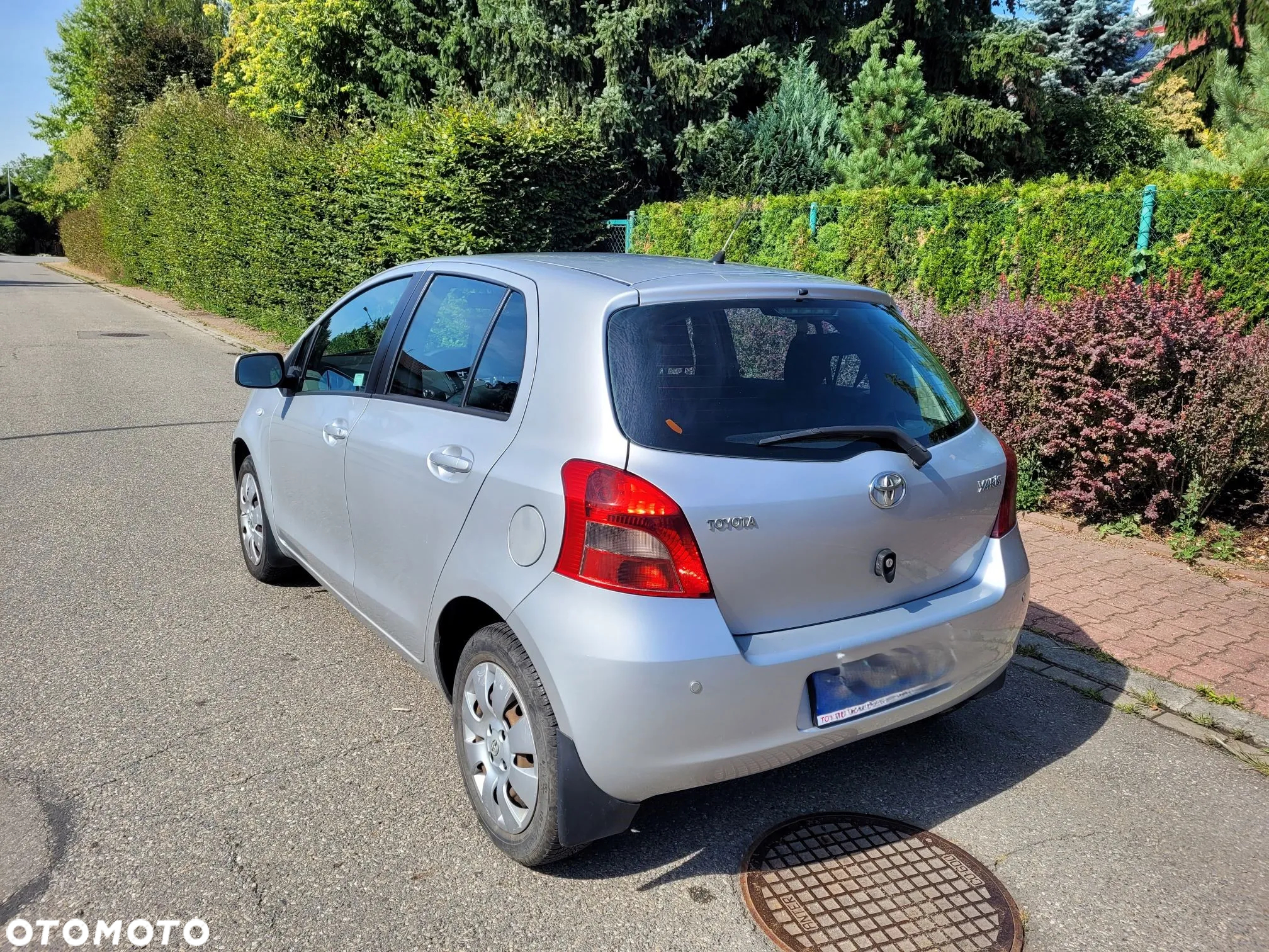Toyota Yaris 1.3 Sol - 2