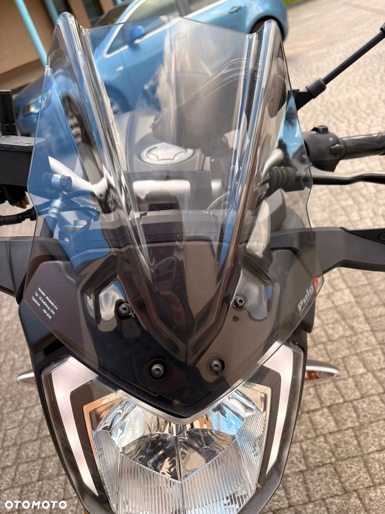 Yamaha MT - 5