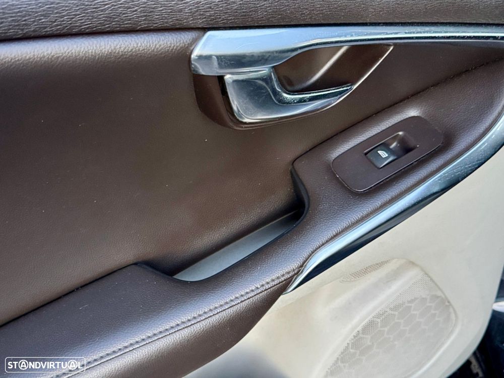 Volvo V40 1.6 D2 R-Design Momentum - 25