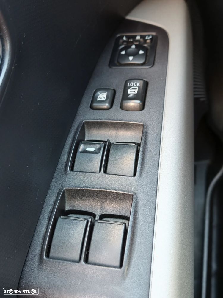 Mitsubishi Outlander 2.2 DI-D Instyle - 12