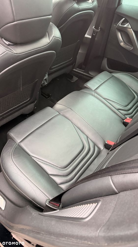 Citroën DS5 Hybrid4 EGS6 SportChic - 25