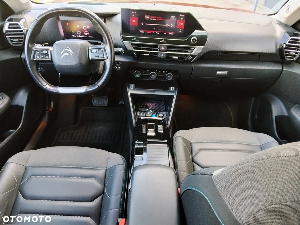 Citroën C4 BlueHDi 130 Stop&Start EAT8 SHINE - 22