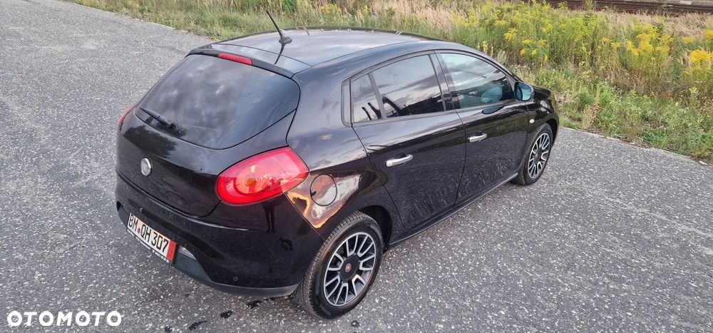 Fiat Bravo 1.4 T-JET 16V Dynamic NAV - 26