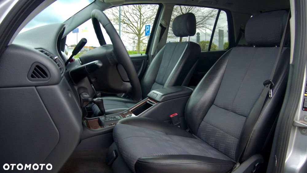 Mercedes-Benz ML 350 - 7