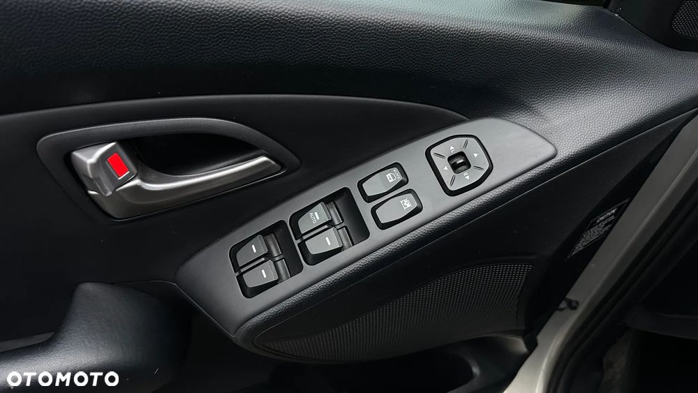 Hyundai ix35 2.0 CRDi 4WD Trend - 11