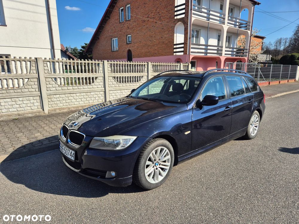 BMW Seria 3 318d DPF Edition Exclusive - 1