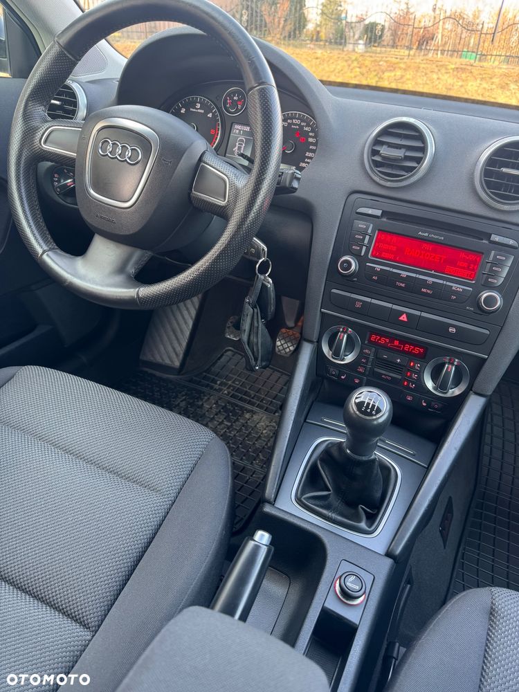 Audi A3 Sportback 2.0 TDI DPF Attraction - 10