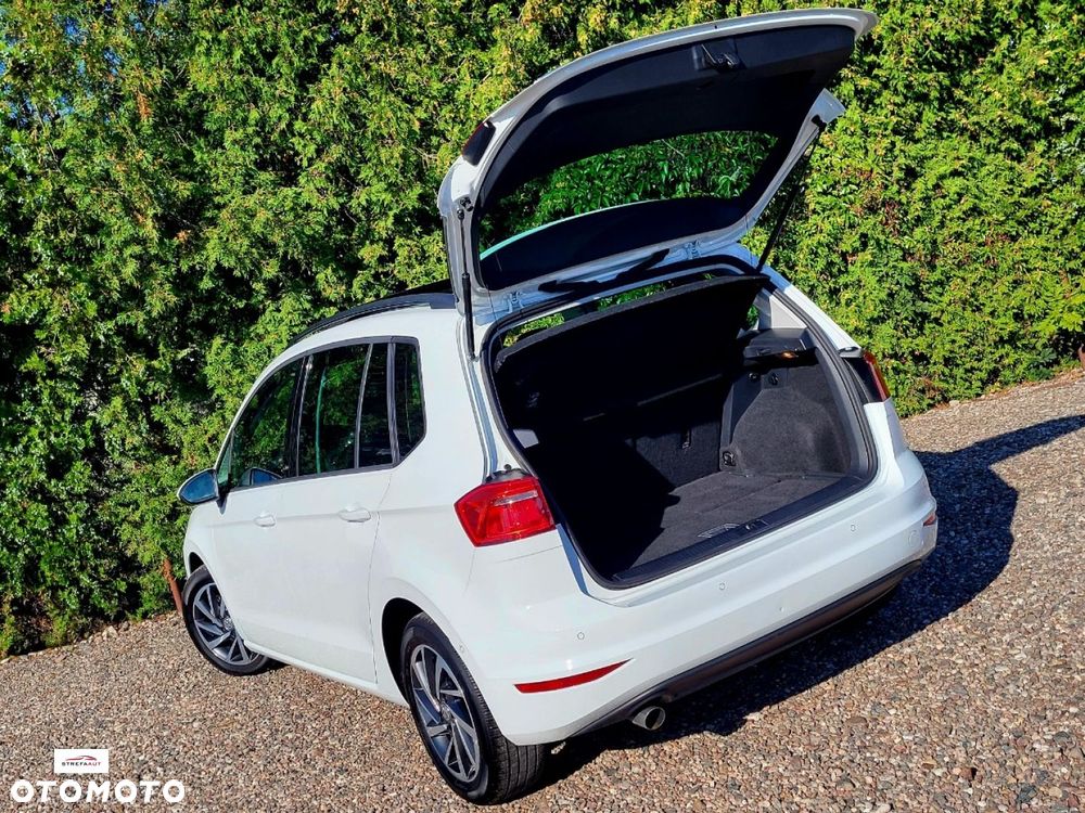 Volkswagen Golf Sportsvan - 21