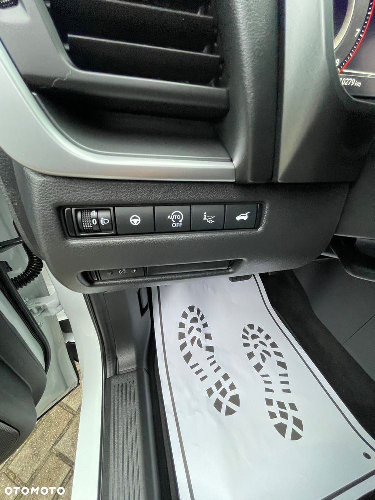 Nissan Qashqai 1.3 DIG-T MHEV Xtronic N-Connecta - 28