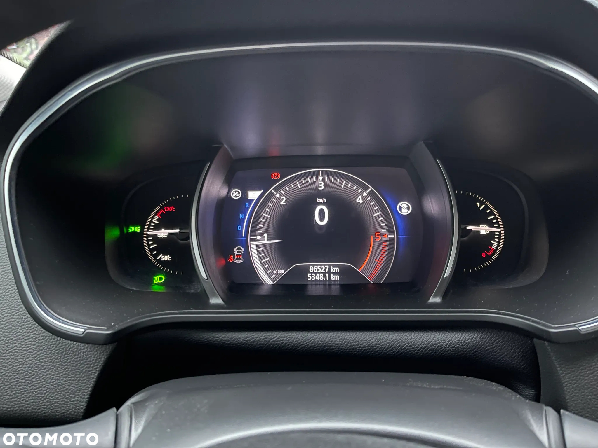 Renault Megane 1.5 dCi Limited EDC - 11