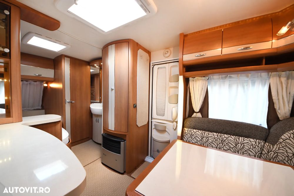 Hobby De Luxe 460 UFE - 2