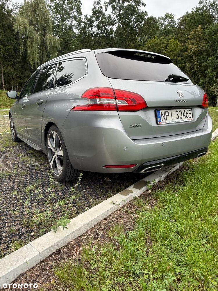 Peugeot 308 1.6 Pure Tech GPF GT S&S EAT8 - 6