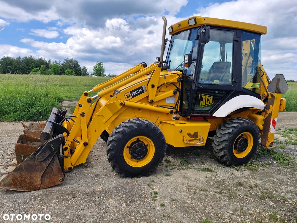 JCB 2CX - 3