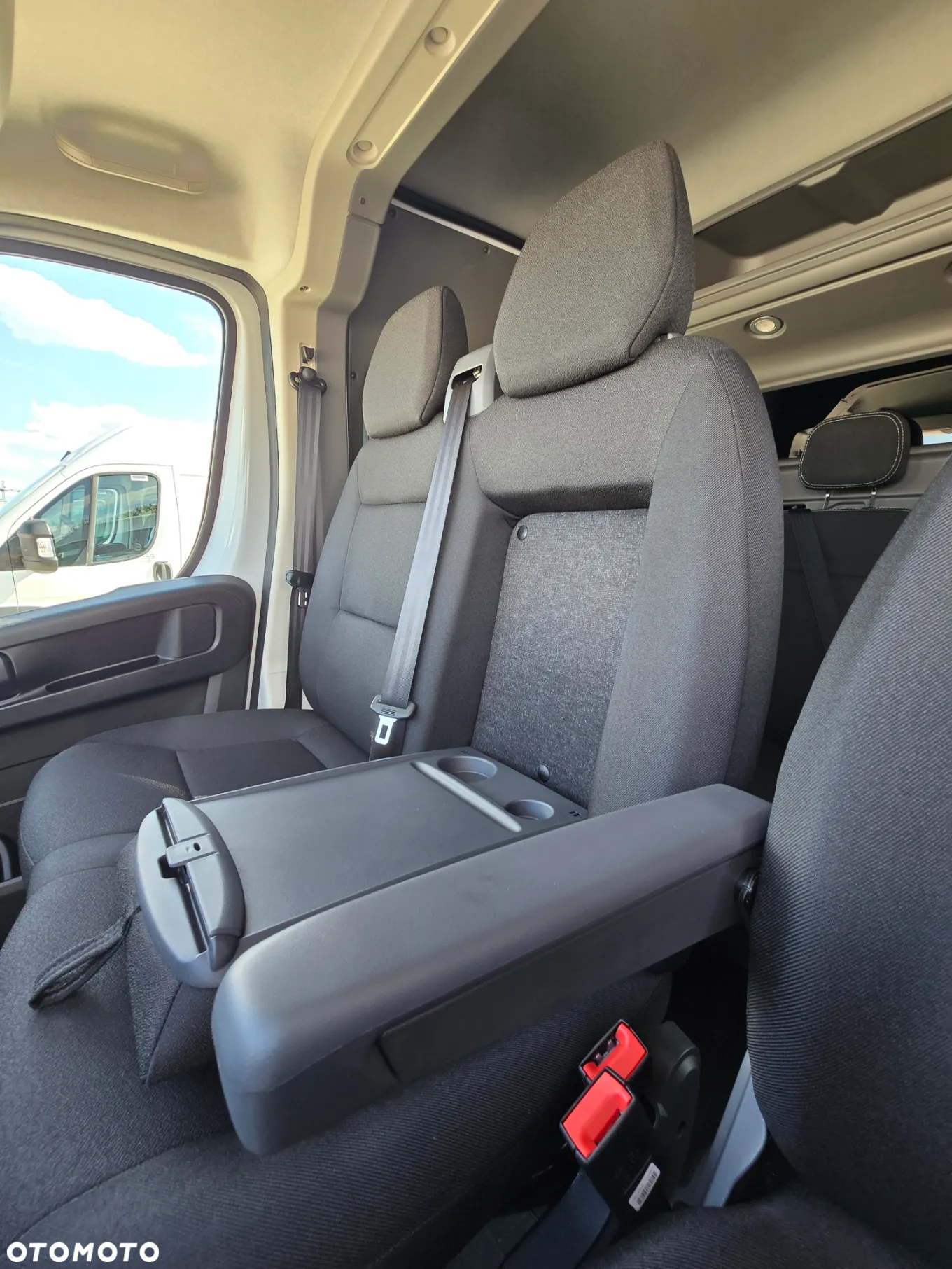 Toyota TOYOTA PROACE MAX - MY24 - 14