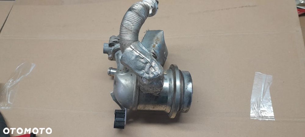 Zawór Egr z Chłodniczką 04B131512C VW Seat Audi Skoda 1.4TDI CUS - 1
