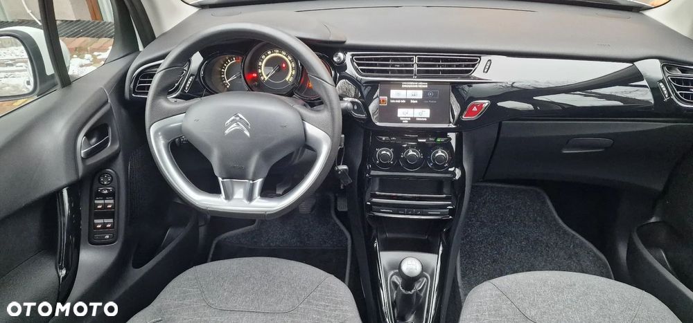 Citroën C3 Pure Tech (VTi) 82 Exclusive - 26