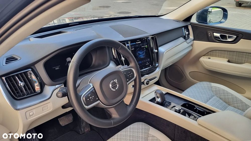Volvo XC 60 B5 B AWD Inscription - 5