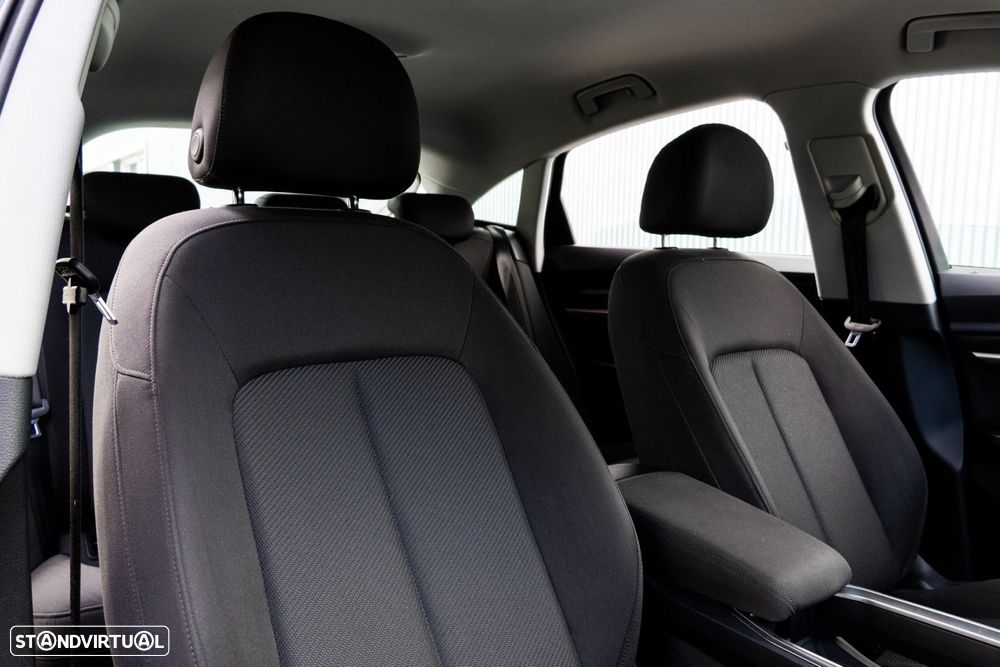 Audi e-tron Sportback 55 quattro Advanced - 32