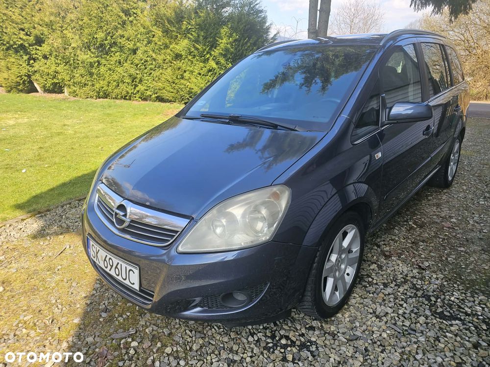 Opel Zafira 1.9 CDTI Sport ActiveSelect - 1