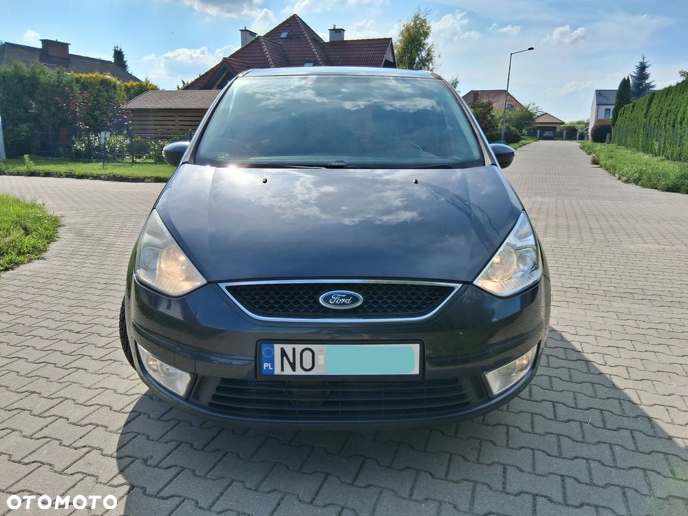 Ford Galaxy 2.0 TDCi Ambiente - 13