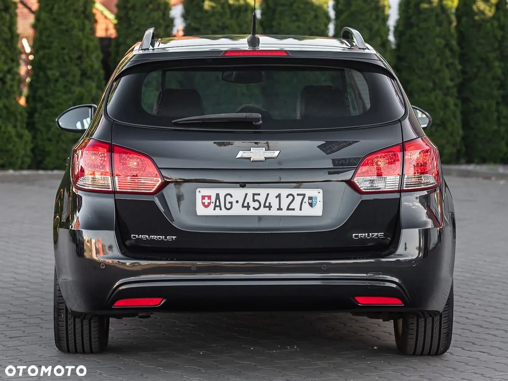 Chevrolet Cruze ver-1-8-ls-klm- - 11