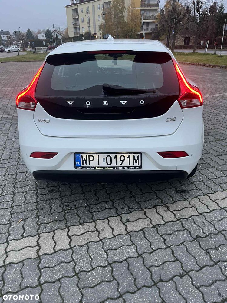 Volvo V40 D2 Drive-E Momentum - 18