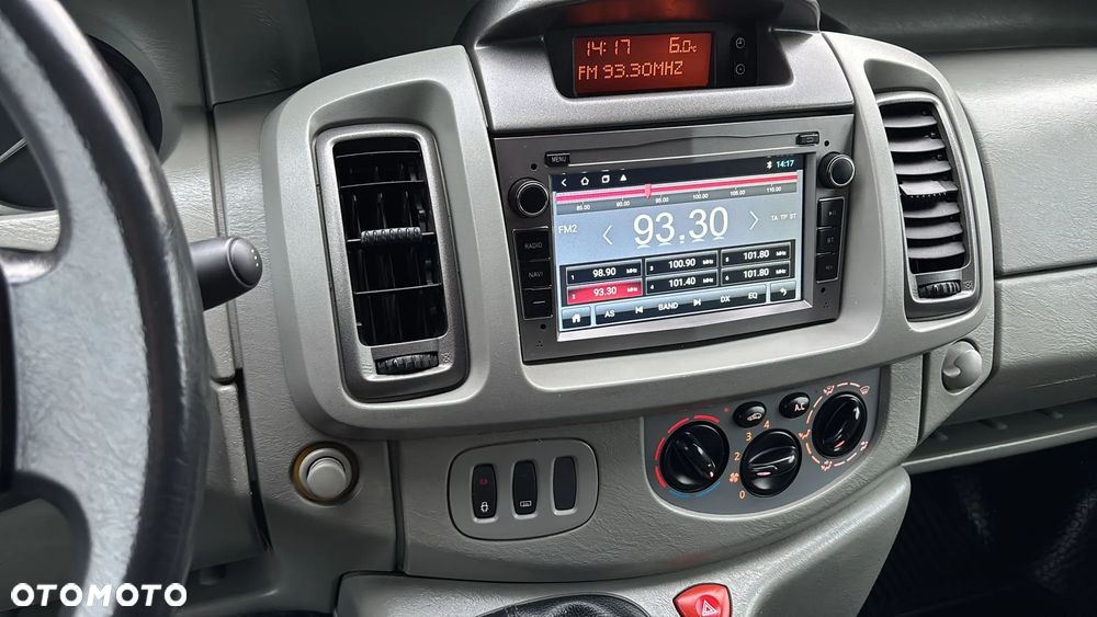 Opel Vivaro L2H1 2.9t - 16